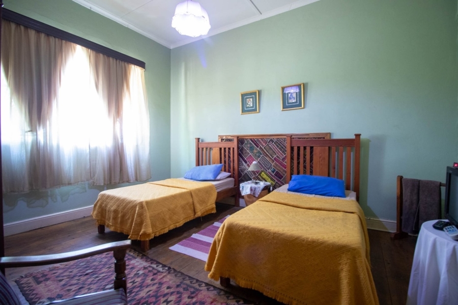 8 Bedroom Property for Sale in Moorreesburg Western Cape